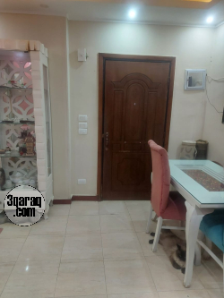 شقة مفروشة راقية جدا لاسرة بشارع خيرت السيدة زينب برج وموقع مميز جدا 15 الف 